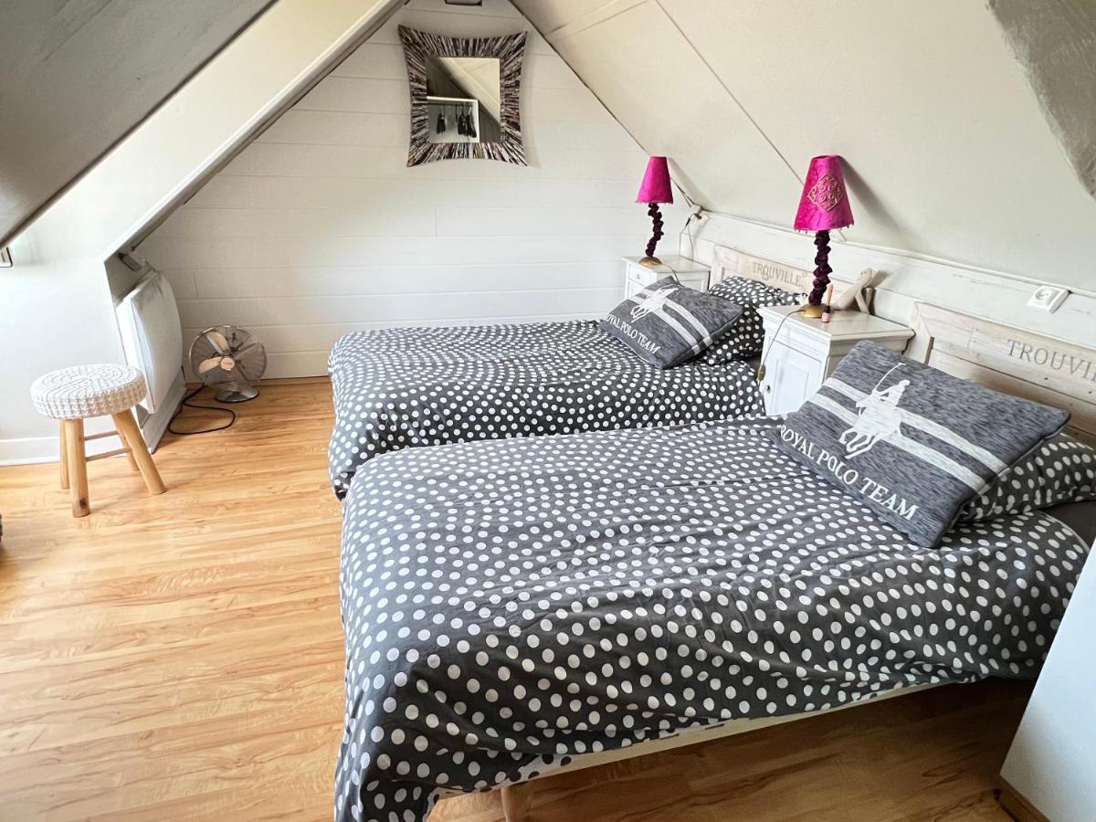 Location A Trouville Sur Mer ภายนอก รูปภาพ